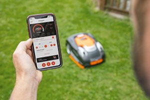 Robot koszący Yard Force YF-RNX100I 3