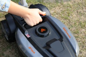 Yard Force 3w1, 12V, 4,0 Ah, 23 cm (YF-LMF24BN) 14