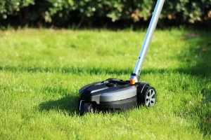 Yard Force 3w1, 12V, 4,0 Ah, 23 cm (YF-LMF24BN) 19