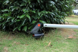 Yard Force 3w1, 12V, 4,0 Ah, 23 cm (YF-LMF24BN) 24