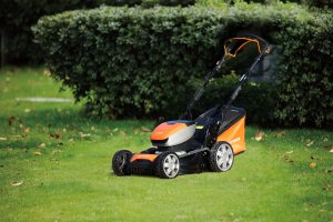 Kosiarka akumulatorowa Yard Force YF-LMC46 9