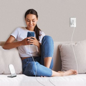 Ładowarka Choetech Choetech bezprzewodowa ładowarka indukcyjna 15W Qi z MagSafe biała (H046+T518-F) 9