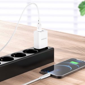 Ładowarka BOROFONE ŁADOWARKA SIECIOWA BN2 SUPER - 2XUSB - 2,1A BIAŁA 4