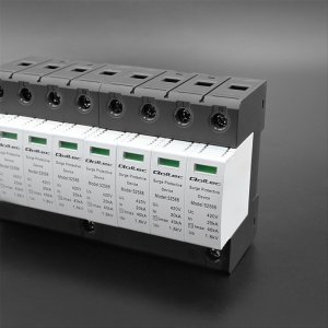 Qoltec Ogranicznik przepięć AC | 4P | 420V | T2 | B+C 4