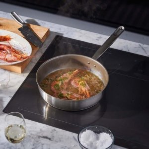 Patelnia Fiskars 26cm 7