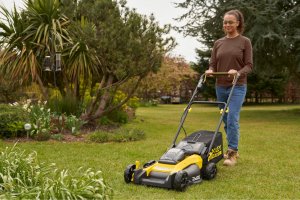 Kosiarka akumulatorowa Stanley SFMCMW2651M 7