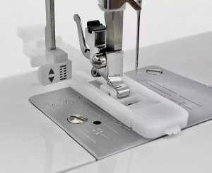 Maszyna do szycia Minerva Next 421A 5