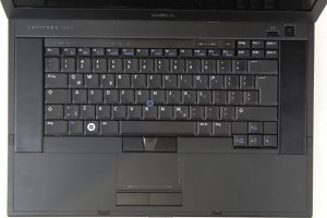 Laptop Dell Latitude E6510 i5-460M 8GB 256GB SSD 15,6" FullHD Win10 Pro DVD 9