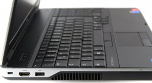 Laptop Dell Latitude E6540 i5-4310M 8GB 256GB SSD 15,6" FullHD IPS Radeon HD 8790M Win11 DVD 8