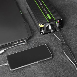 Przetwornica Qoltec Przetwornica napięcia Monolith | 600W | 1200W | 12V na 230V | Czysty Sinus 3