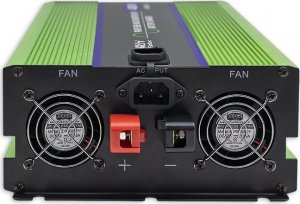 Przetwornica Qoltec Przetwornica napięcia Monolith | ładowanie baterii | UPS | 2500W | 5000W | 12V na 230V | Czysty Sinus | LCD 13