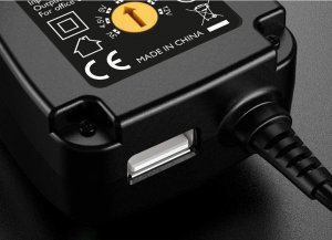 Zasilacz do laptopa Techly Zasilacz sieciowy Techly Uniwersalny Regulowany 3-12V 2.25A 27W USB 5V 1A 8