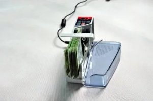 iMatrix Przenośna ręczna liczarka banknotów V40 3