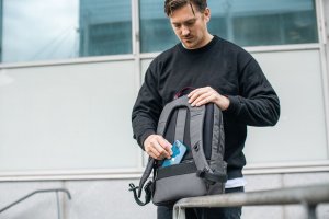 Pacsafe Plecak miejski antykradzieżowy Pacsafe Metrosafe X 20L - ciemnoszary 7