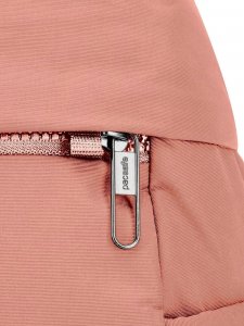 Pacsafe Plecak mini damski antykradzieżowy 8L Pacsafe Citysafe CX Econyl - różowy 11