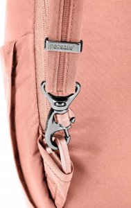 Pacsafe Plecak mini damski antykradzieżowy 8L Pacsafe Citysafe CX Econyl - różowy 13