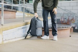 Pacsafe Plecak miejski antykradzieżowy Pacsafe Metrosafe X 25L - ciemnoszary 2