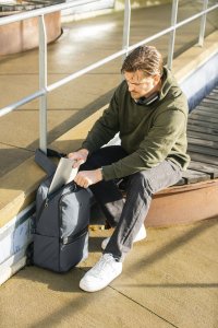 Pacsafe Plecak miejski antykradzieżowy Pacsafe Metrosafe X 25L - ciemnoszary 8