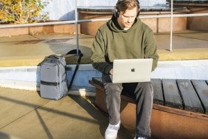 Pacsafe Plecak miejski antykradzieżowy Pacsafe Metrosafe X 25L - ciemnoszary 10