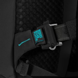 Pacsafe Plecak miejski antykradzieżowy 18l Pacsafe ECO - czarny, z econylu 10