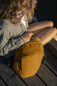 Pacsafe Plecak miejski antykradzieżowy 18l Pacsafe ECO - pomarańczowy , z econylu 5