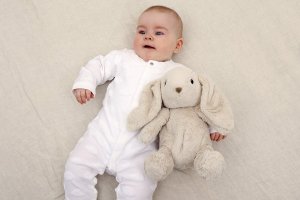 Cloud B Love Light Buddies Billy Bunny Szumiący Królik Lampka i Pozytywka 4