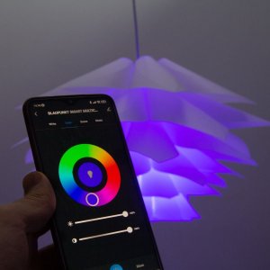 Lampa wisząca Abigali Dekoracyjna lampa wisząca ABIGALI-LOTUS z pilotem ananas biały 2