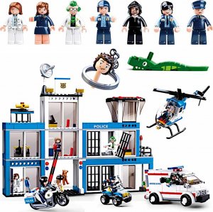Klocki Miasto Siedziba Posterunek Policji z Karetką 606el. Kom.LEGO 1