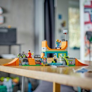 LEGO City Uliczny skatepark (60364) 7