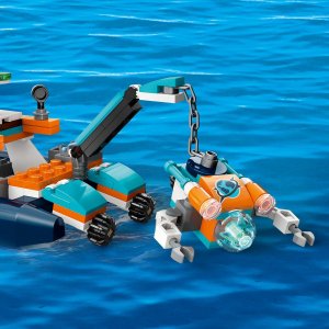 LEGO City Łódź for diving researcher (60377) 2