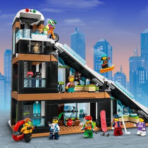 LEGO City Centrum narciarskie i wspinaczkowe (60366) 2