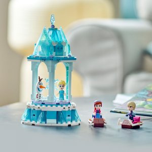 LEGO Disney Magiczna karuzela Anny i Elzy (43218) 7