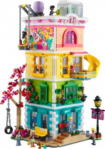 LEGO Friends Dom kultury w Heartlake (41748) 8