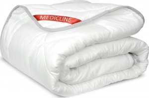 AIO Europe Kołdra całoroczna, mikrofibra biała pikowana niciowo 140 x 200 cm 4