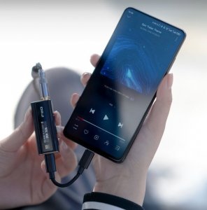 Wzmacniacz słuchawkowy FiiO FiiO KA5 USB DAC/AMP 6