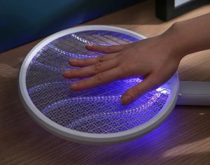 Heckermann Elektryczna packa na owady WD-980 Biała 14