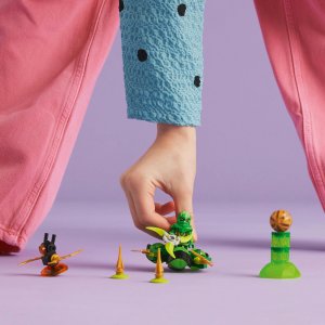 LEGO Ninjago Smocza moc Lloyda — obrót spinjitzu (71779) 6