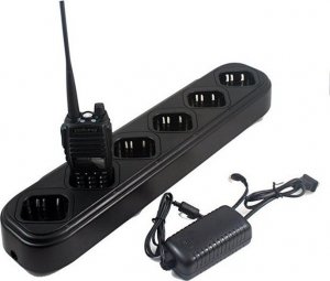 Krótkofalówka HamRadioShop Baofeng UV-82 sześciostanowiskowa ładowarka 2