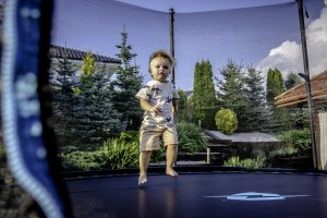 Trampolina ogrodowa Thunder Inside Ultra z siatką wewnętrzną 14 FT 435 cm 13