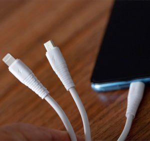 Kabel USB Vayox USB-A - USB-C + micro-B + Lightning 1 m Biały (KX4242) 4