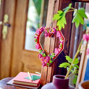 LEGO Exclusive Ozdoba w kształcie serca (40638) 4