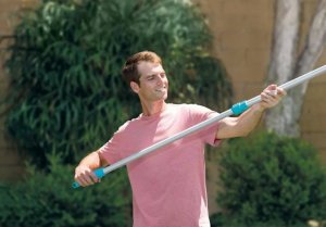 Intex Kij teleskopowy do czyszczenia 279cm do siatki INTEX 29055 4