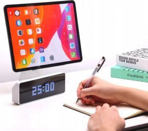 Stacja pogodowa Ulanzi Zegar Stacja Pogody WiFi PIXEL Clock TC001 3