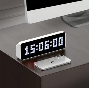Stacja pogodowa Ulanzi Zegar Stacja Pogody WiFi PIXEL Clock TC001 4