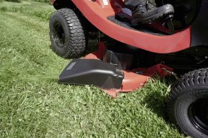 Traktor ogrodowy Solo by AL-KO Traktor ogrodowy T15-93.3 HDS-A COMFORT Solo by AL-KO 127685 12