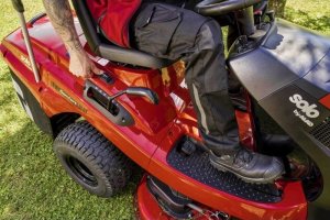 Traktor ogrodowy Solo by AL-KO Traktor ogrodowy T22-103.3 HD-A V2 Solo by AL-KO 127692 7