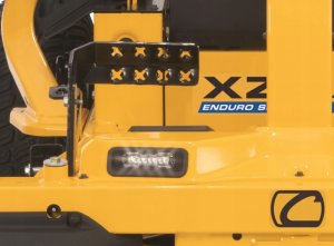 Traktor ogrodowy Cub Cadet Traktor ogrodowy XZ6 S107 Zero-Turn CUB CADET 9