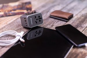 Verbatim Adapter podróżny UTA-03 globalny 15