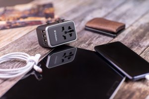 Verbatim 100-250 V Adapter podróżny, CEE7 (widelec) - gniazdo, czarny, Verbatim 21
