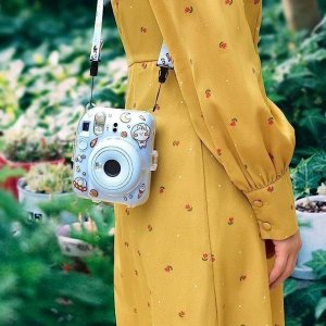 Pokrowiec LoveInstant Futerał Etui Case Pokrowiec Do Fujifilm Instax Mini 12 + Naklejki / Ucieczka Z Ziemi 7